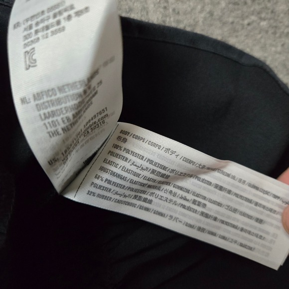 Abercrombie & Fitch Peplum Top Womens Small Black Satin Button Front Tie Cuff - Picture 6 of 9